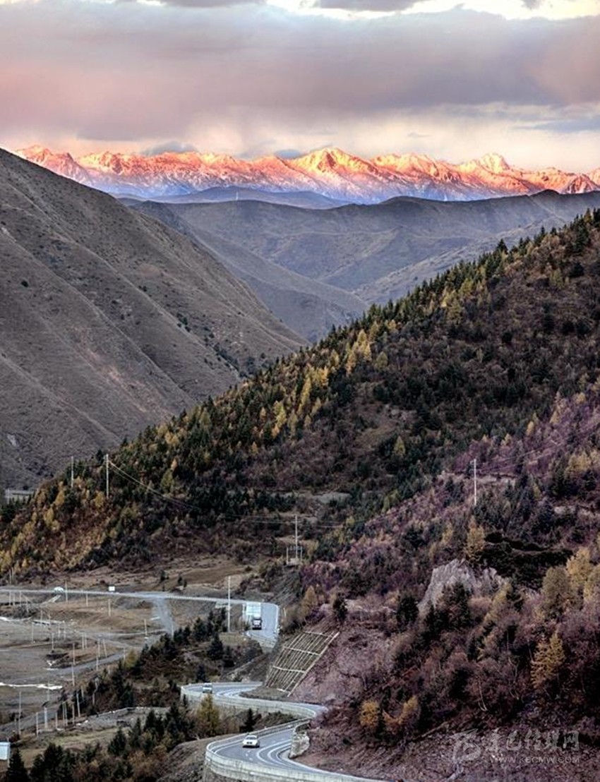 公路都這么美，你在川西高原到底錯過了多少風景？